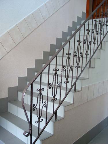Простые кованые перила Простые кованые перила